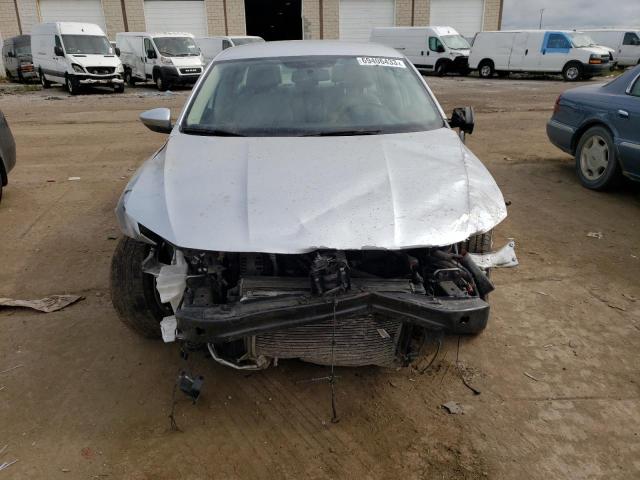 1VWDT7A32HC084999 - 2017 VOLKSWAGEN PASSAT R-LINE Gümüş foto 5