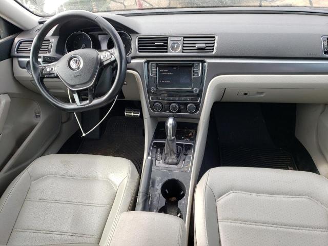 1VWDT7A32HC084999 - 2017 VOLKSWAGEN PASSAT R-LINE Gümüş foto 8
