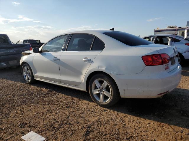 3VWLL7AJ5DM241279 - 2013 VOLKSWAGEN JETTA TDI WHITE photo 2