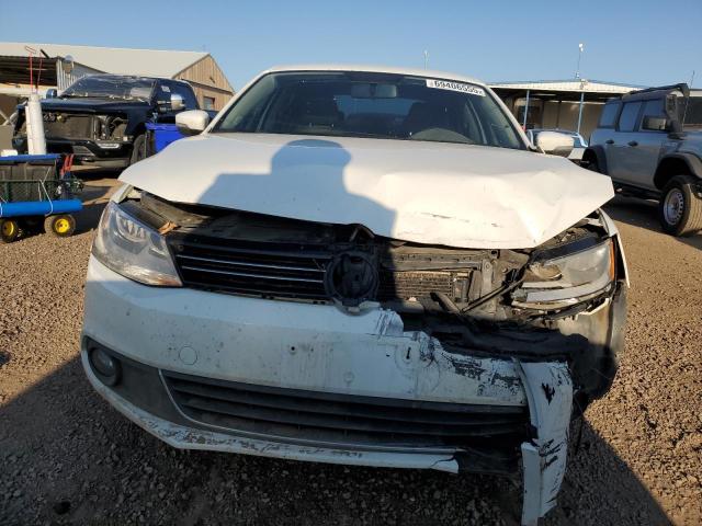3VWLL7AJ5DM241279 - 2013 VOLKSWAGEN JETTA TDI WHITE photo 5