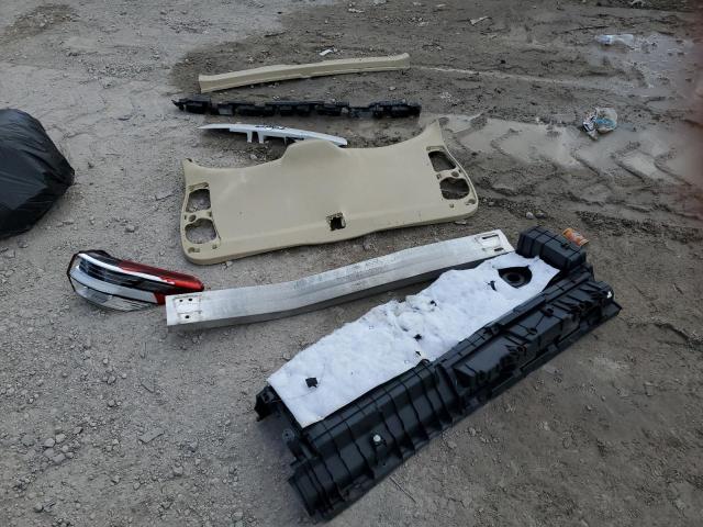 5TDKZRFH9KS570966 - 2019 TOYOTA HIGHLANDER SE 白色 照片 13