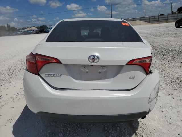 5YFBURHEXKP917893 - 2019 TOYOTA COROLLA L თეთრი ფოტო 6
