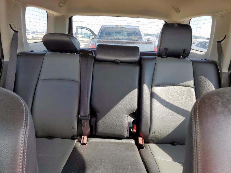 JTEBU5JR0H5477562 - 2017 TOYOTA 4RUNNER SR5/SR5 PREMIUM Biały zdjęcie 10