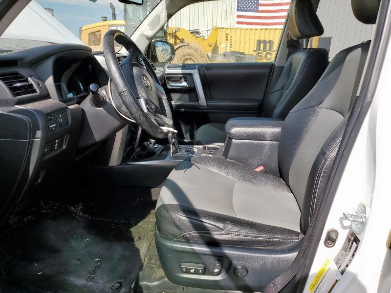 JTEBU5JR0H5477562 - 2017 TOYOTA 4RUNNER SR5/SR5 PREMIUM Biały zdjęcie 7