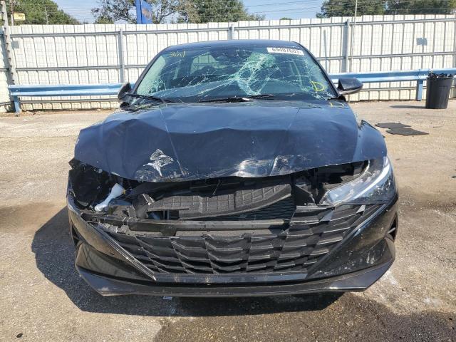 KMHLL4AGXPU456772 - 2023 HYUNDAI ELANTRA SE BLACK photo 5