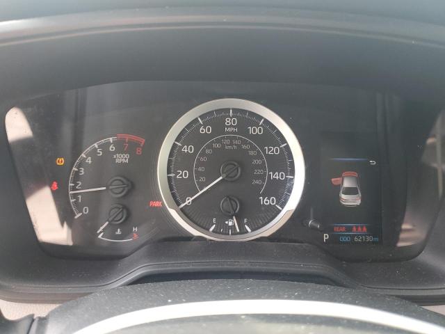 5YFEPRAE5LP122556 - 2020 TOYOTA COROLLA LE أبيض صورة 9