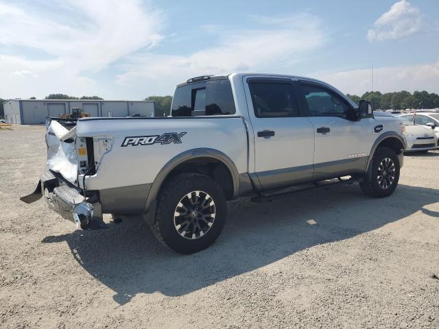 1N6AA1E56HN516743 - 2017 NISSAN TITAN SV SILVER photo 3