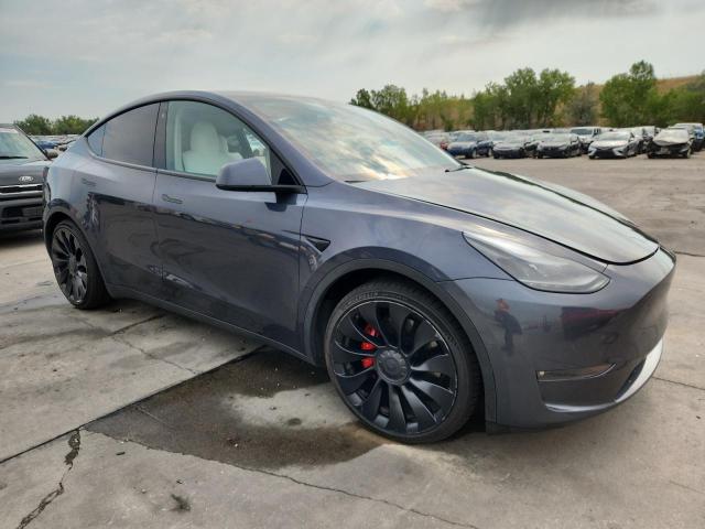 7SAYGDEF5NF514943 - 2022 TESLA MODEL Y Boz foto 4