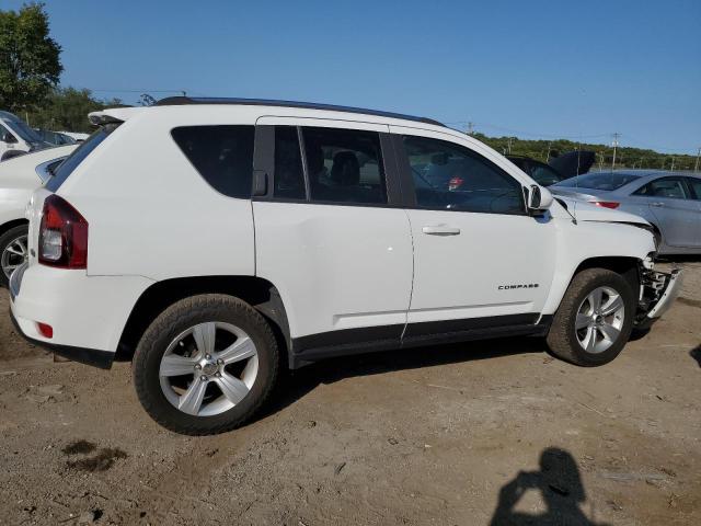 1C4NJDEB6FD106605 - 2015 JEEP COMPASS LATITUDE WHITE photo 3