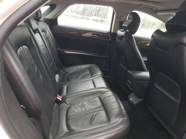 3LN6L2G90DR825376 - 2013 LINCOLN MKZ WHITE photo 10