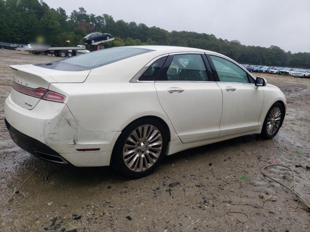 3LN6L2G90DR825376 - 2013 LINCOLN MKZ WHITE photo 3