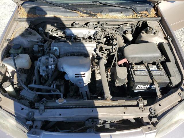 JT2BG22K6W0214345 - 1998 TOYOTA CAMRY CE TAN photo 11