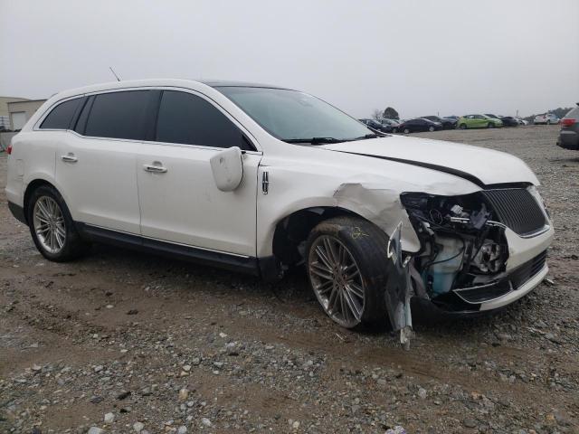 2LMHJ5AT0EBL57531 - 2014 LINCOLN MKT WHITE photo 4