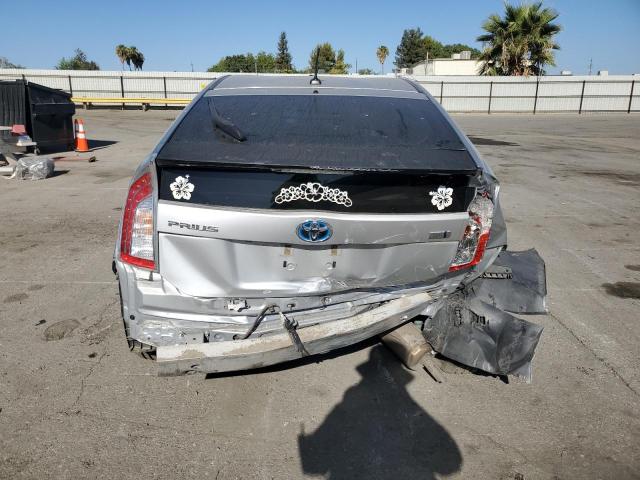 JTDKN3DU5D5607285 - 2013 TOYOTA PRIUS 银色 照片 6