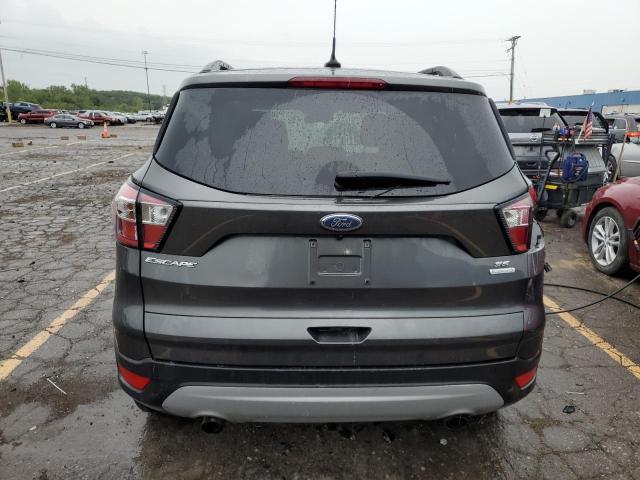 1FMCU0GD6JUC68907 - 2018 FORD ESCAPE SE Сұр фото 6