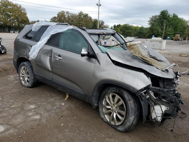 5XYKU4A2XBG043343 - 2011 KIA SORENTO EX SILVER photo 4