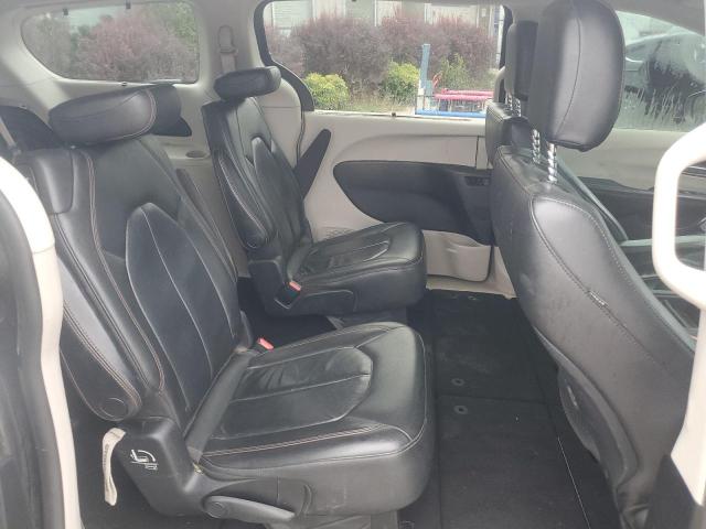 2C4RC1BG6HR720385 - 2017 CHRYSLER PACIFICA TOURING L GRAY photo 11