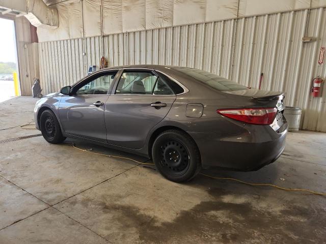 4T1BF1FK9FU100018 - 2015 TOYOTA CAMRY LE GRAY photo 2