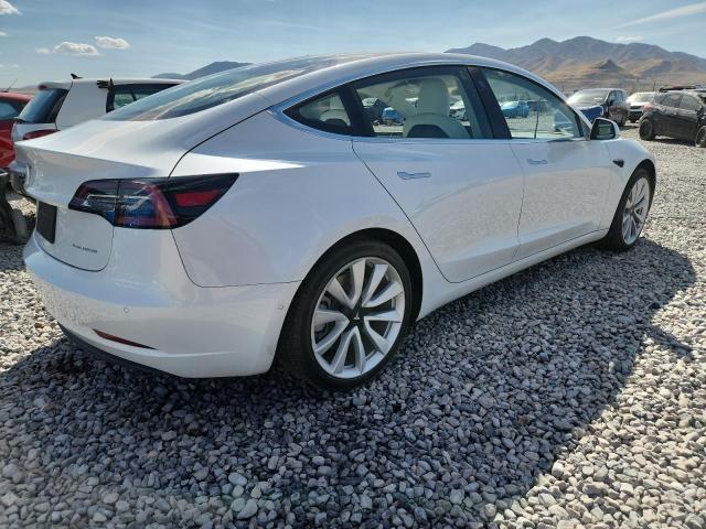 5YJ3E1EB2LF808323 - 2020 TESLA MODEL 3 WHITE photo 3