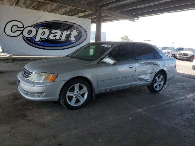 2004 TOYOTA AVALON XL, 