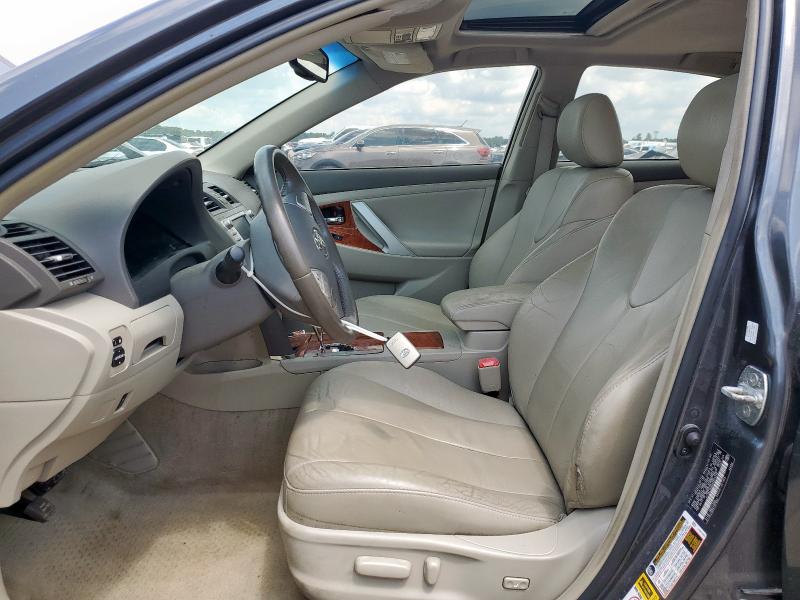 4T1BF3EKXAU075796 - 2010 TOYOTA CAMRY BASE Szary zdjęcie 7