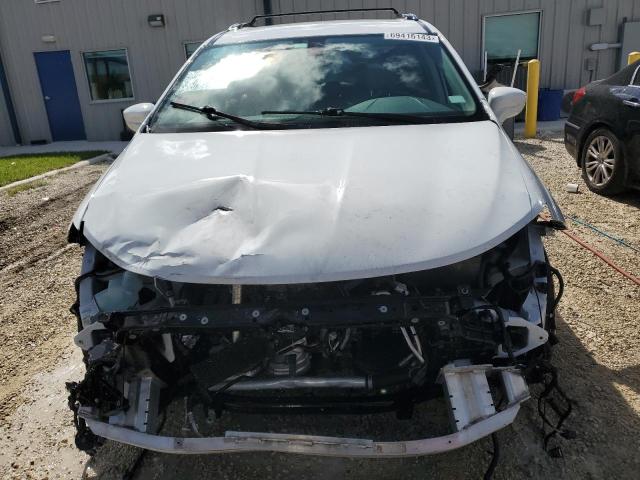 2C4RC1EG4JR177796 - 2018 CHRYSLER PACIFICA TOURING L PLUS WHITE photo 5