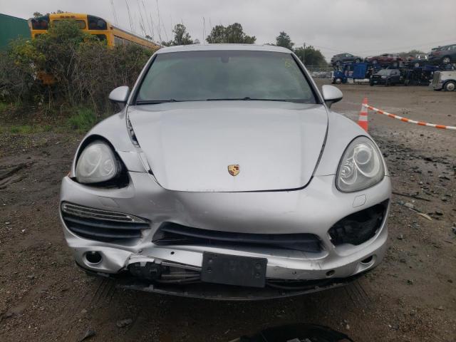 WP1AB2A28BLA43639 - 2011 PORSCHE CAYENNE S SILVER photo 5