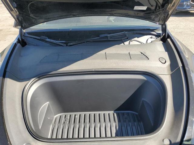 7SAYGDEE4PA098083 - 2023 TESLA MODEL Y أسود صورة 12