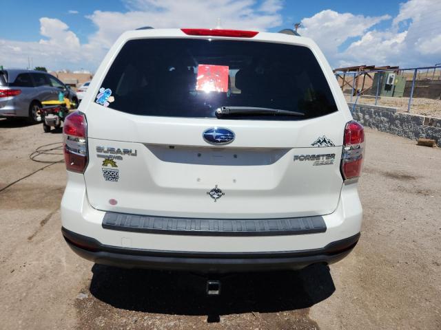 JF2SJADC2GH564617 - 2016 SUBARU FORESTER 2.5I PREMIUM WHITE photo 6