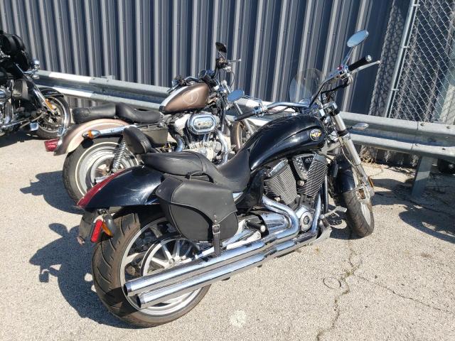 5VPHB26D873007906 - 2007 VICTORY MOTORCYCLES HAMMER BLACK photo 4