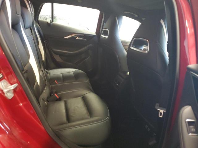 SJKCH5CP9JA056877 - 2018 INFINITI QX30 BASE RED photo 10