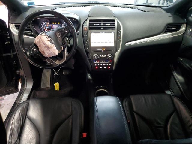 5LMCJ2D97HUL11386 - 2017 LINCOLN MKC SELECT შავი ფოტო 8