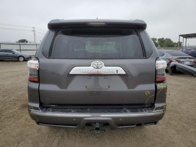 JTEBU5JR5J5508942 - 2018 TOYOTA 4RUNNER SR5/SR5 PREMIUM ნაცრისფერი ფოტო 6