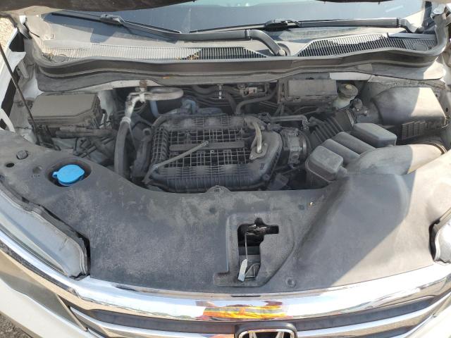 5FNYF5H16JB013821 - 2018 HONDA PILOT LX WHITE photo 12