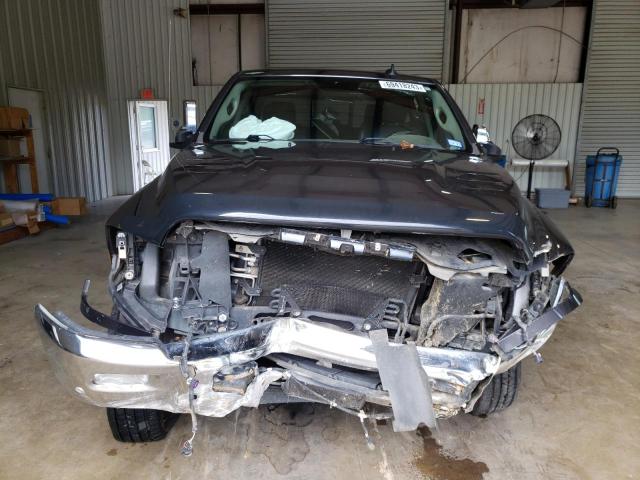 3C6UR5DJ1JG302358 - 2018 RAM 2500 SLT ნაცრისფერი ფოტო 5