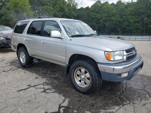 JT3GN86R410183297 - 2001 TOYOTA 4RUNNER SR5 银色 照片 4