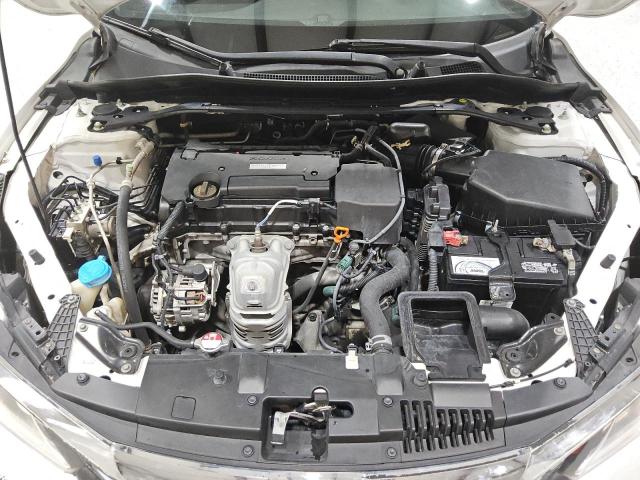 1HGCR2F51HA136209 - 2017 HONDA ACCORD SPORT WHITE photo 11