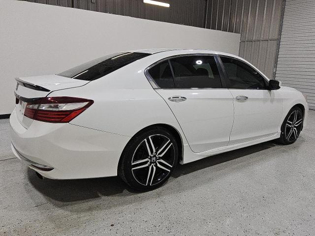1HGCR2F51HA136209 - 2017 HONDA ACCORD SPORT WHITE photo 3