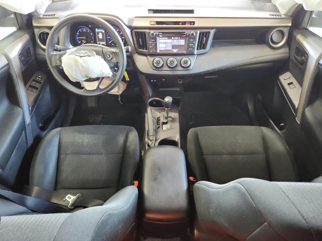 2T3BFREV3JW852436 - 2018 TOYOTA RAV4 LE Gri fotoğraf 8