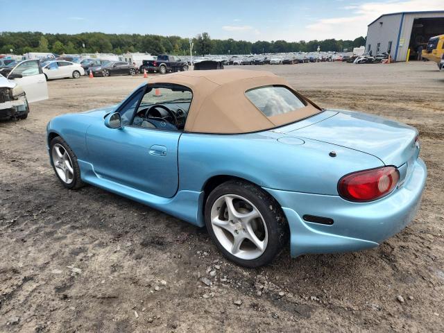 JM1NB353210217426 - 2001 MAZDA MX-5 MIATA BASE BLUE photo 2