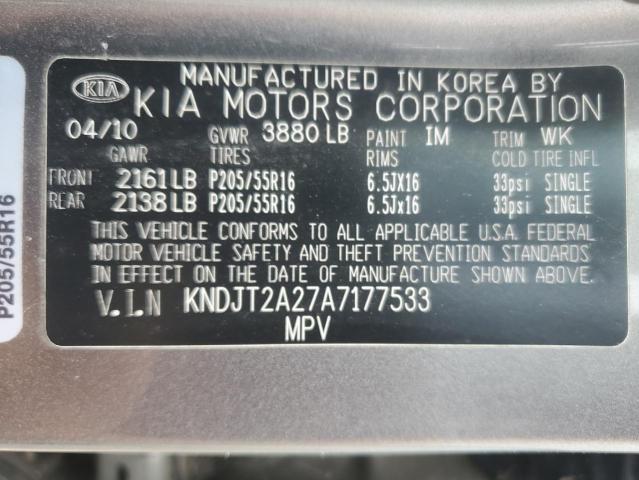 KNDJT2A27A7177533 - 2010 KIA SOUL + GRAY photo 13