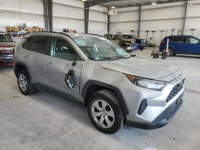 2T3G1RFV9KW075359 - 2019 TOYOTA RAV4 LE SILVER photo 4