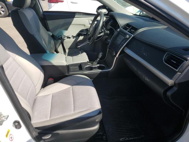 4T1BF1FKXHU310792 - 2017 TOYOTA CAMRY LE WHITE photo 7