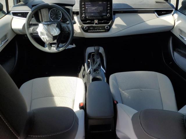 5YFEPMAE5MP193762 - 2021 TOYOTA COROLLA LE Көк фото 8