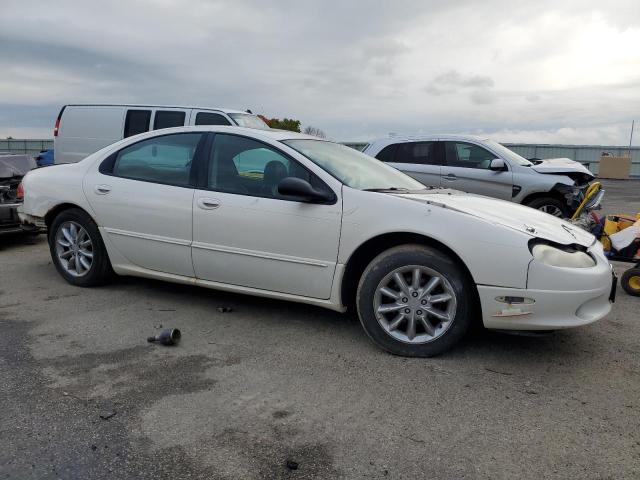 2C3HD36M44H670286 - 2004 CHRYSLER CONCORDE LXI WHITE photo 4