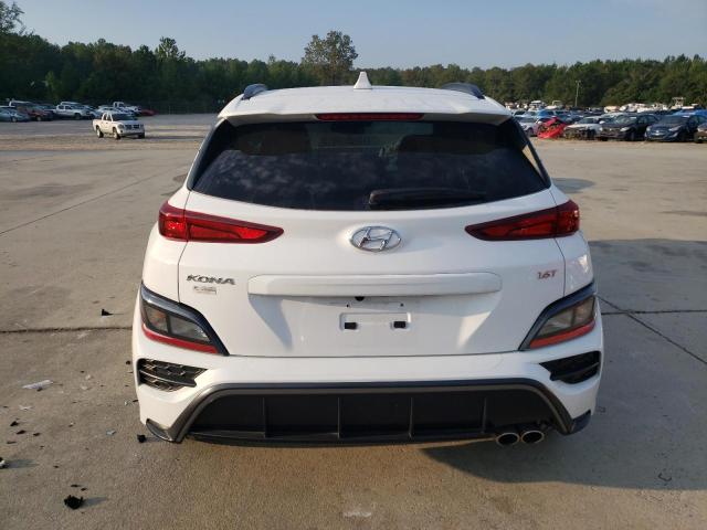 KM8K33A3XPU944879 - 2023 HYUNDAI KONA N LINE WHITE photo 6