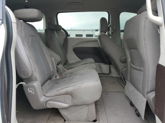 2C4RC1DG9HR727652 - 2017 CHRYSLER PACIFICA TOURING WHITE photo 11