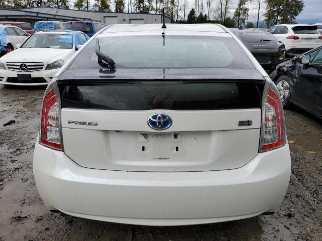 JTDKN3DU5F0456111 - 2015 TOYOTA PRIUS WHITE photo 6