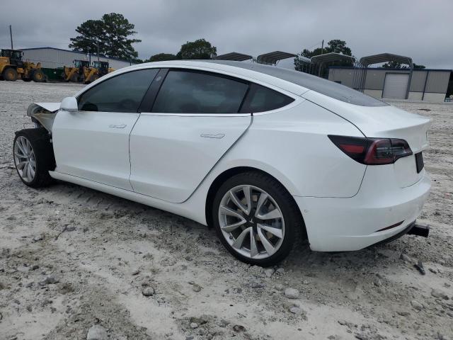 5YJ3E1EB0KF513462 - 2019 TESLA MODEL 3 Beyaz fotoğraf 2