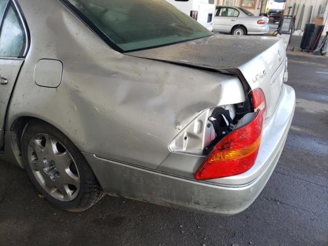 JTHBN30F630097935 - 2003 LEXUS LS 430 SILVER photo 10